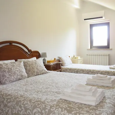 Cantinho Do Mel Homestay szállás