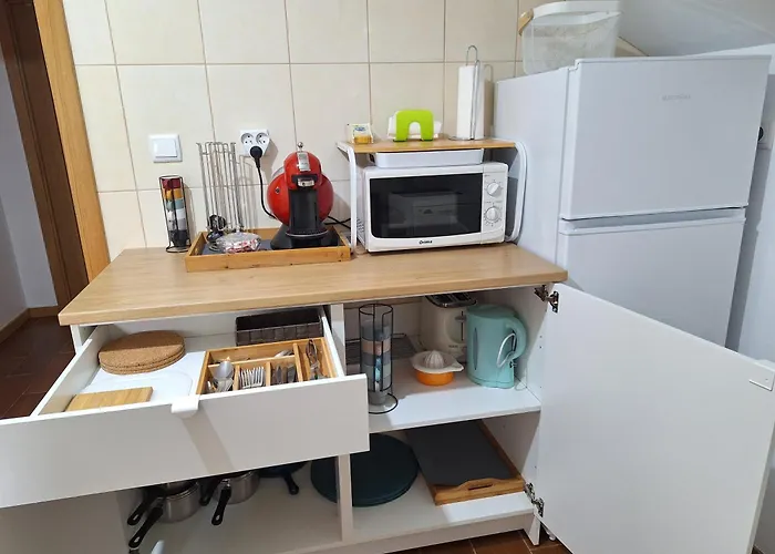 Cantinho Do Mel * Каштру-Дайри